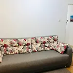Nice Apt Near Spitalul Judetean, All You Need Lr14