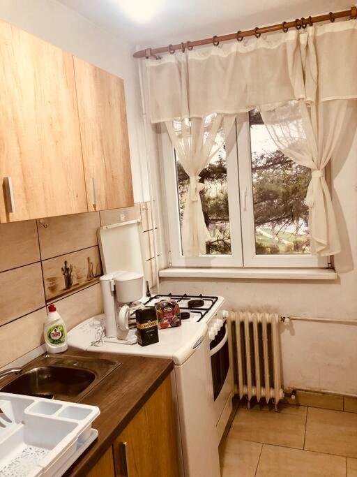 Apt Near Spitalul Judetean, Need Lr14 Apartment