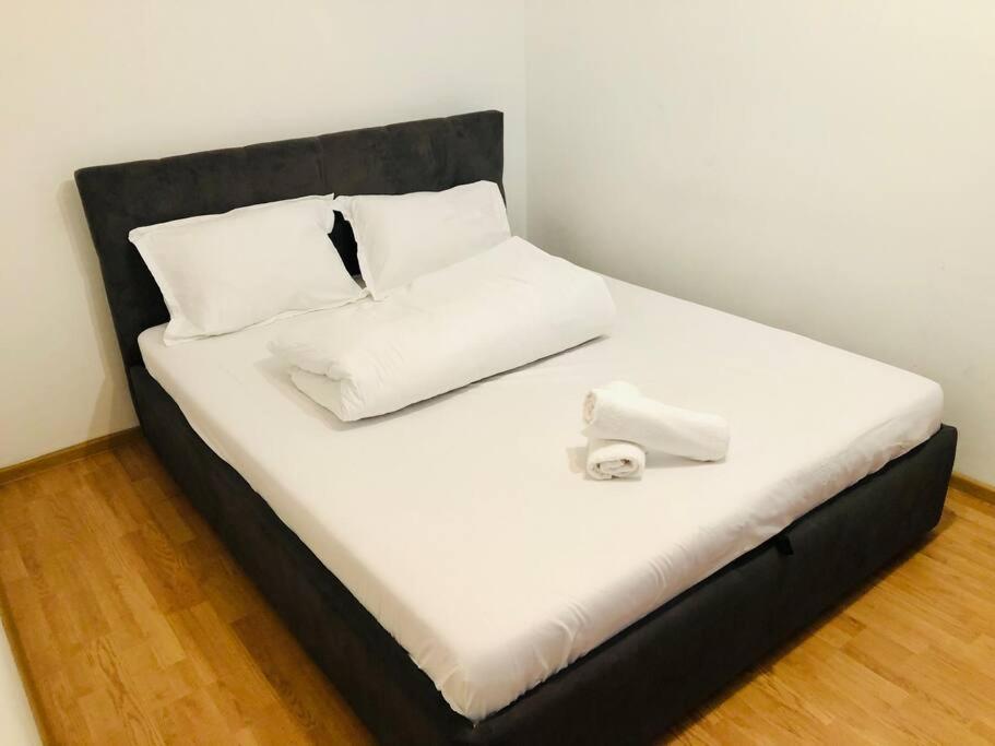 Apt Near Spitalul Judetean, Need Lr14 Timisoara