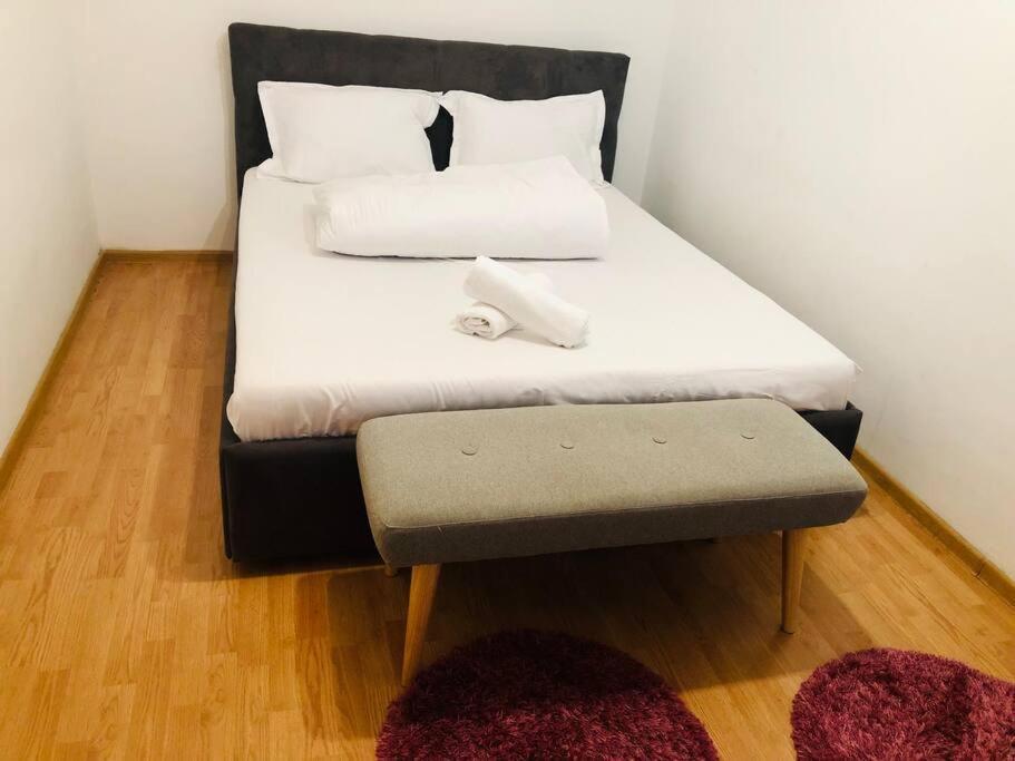Apartment Apt Near Spitalul Judetean, Need Lr14 Timisoara
